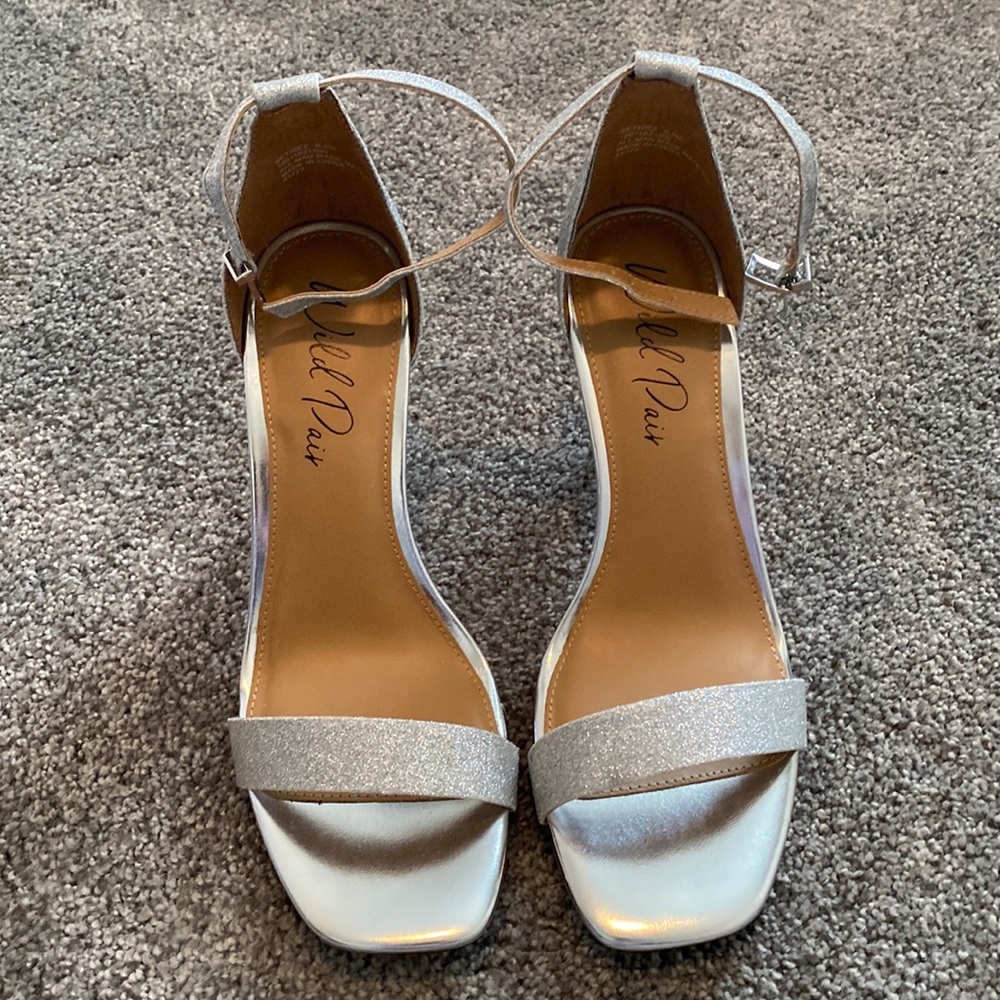 3” silver sparkle heels